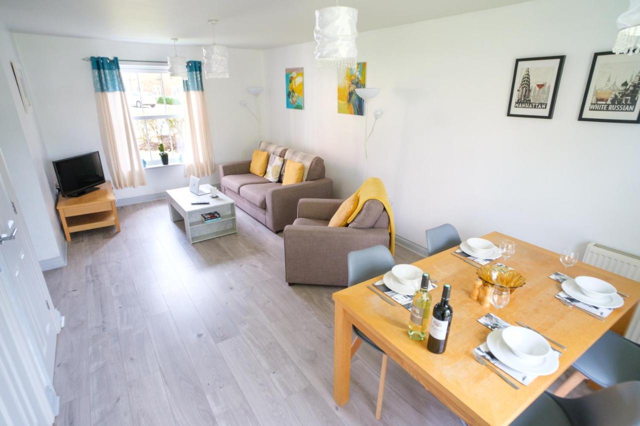The Oystercatcher At The Bay, Filey Exterior photo